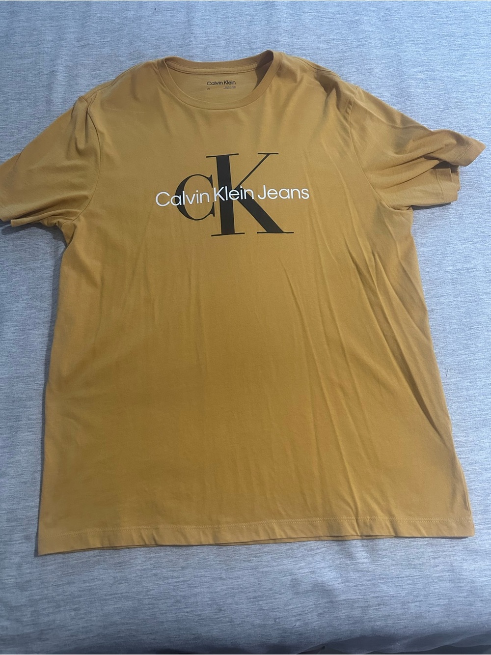 Calvin Klein tee